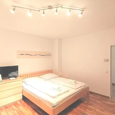 Rafael Kaiser - Cityflow Apartmán *